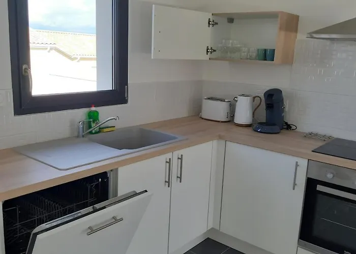 Maison Entiere Moderne Confort De 92m² Angouleme