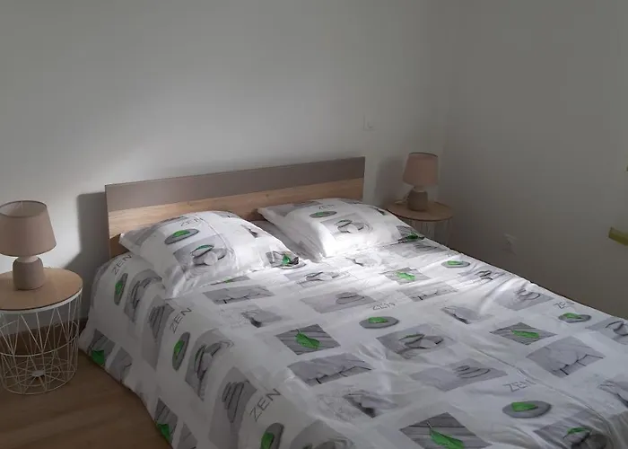 Holiday home Maison Entiere Moderne Confort De 92m² Angouleme